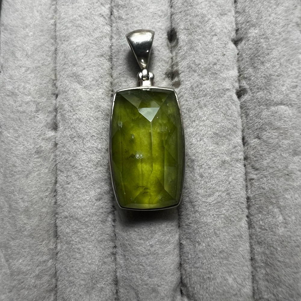 Vesuvianite Silver Pendant  💚